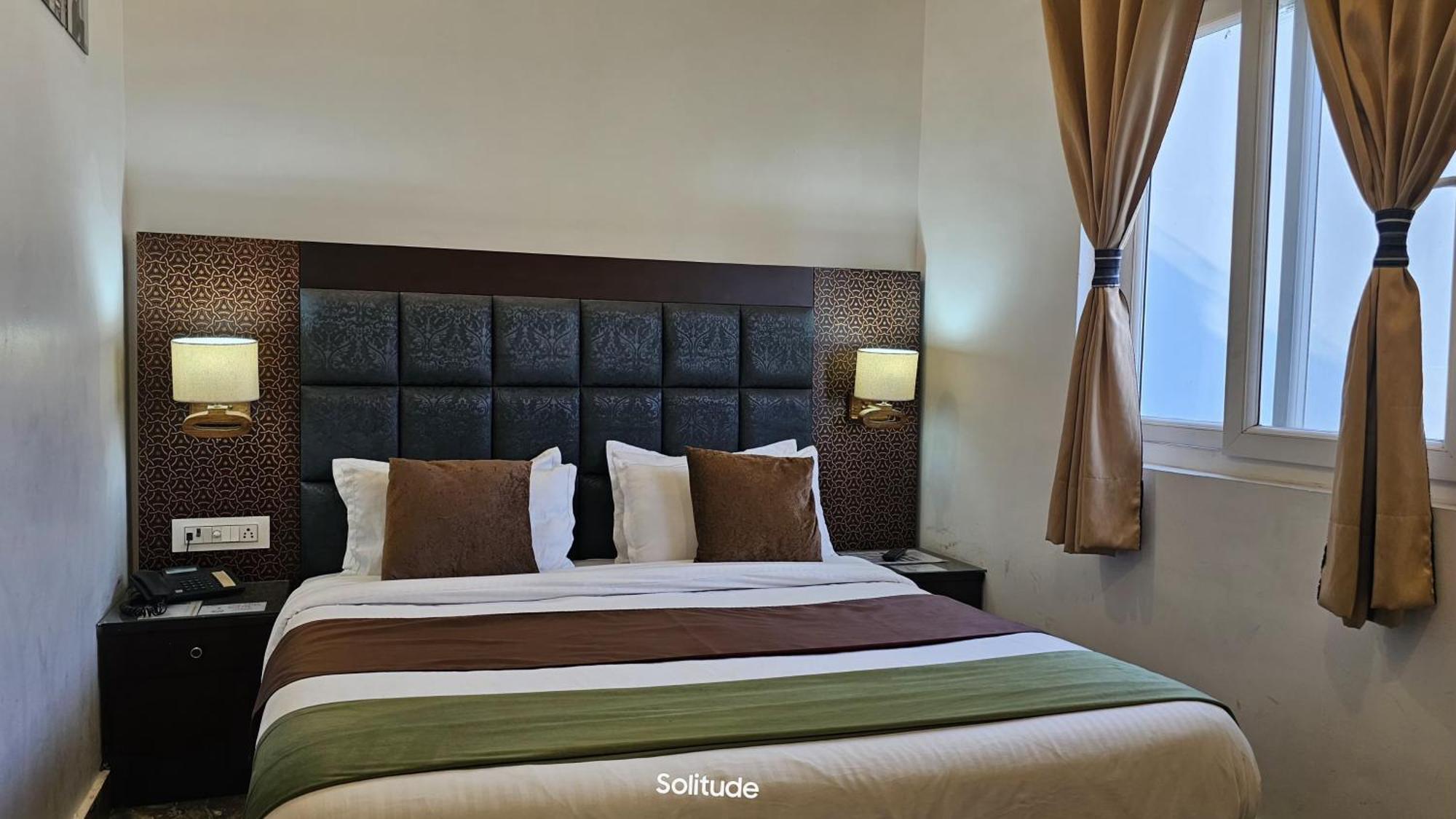 Solitude, The Boutique Hotel Haldwāni Kültér fotó